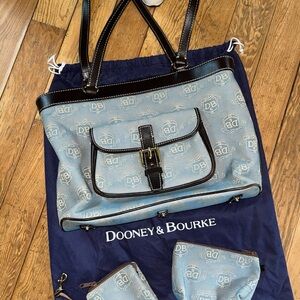Dooney & Bourke Blue and Brown Tote Bag Set